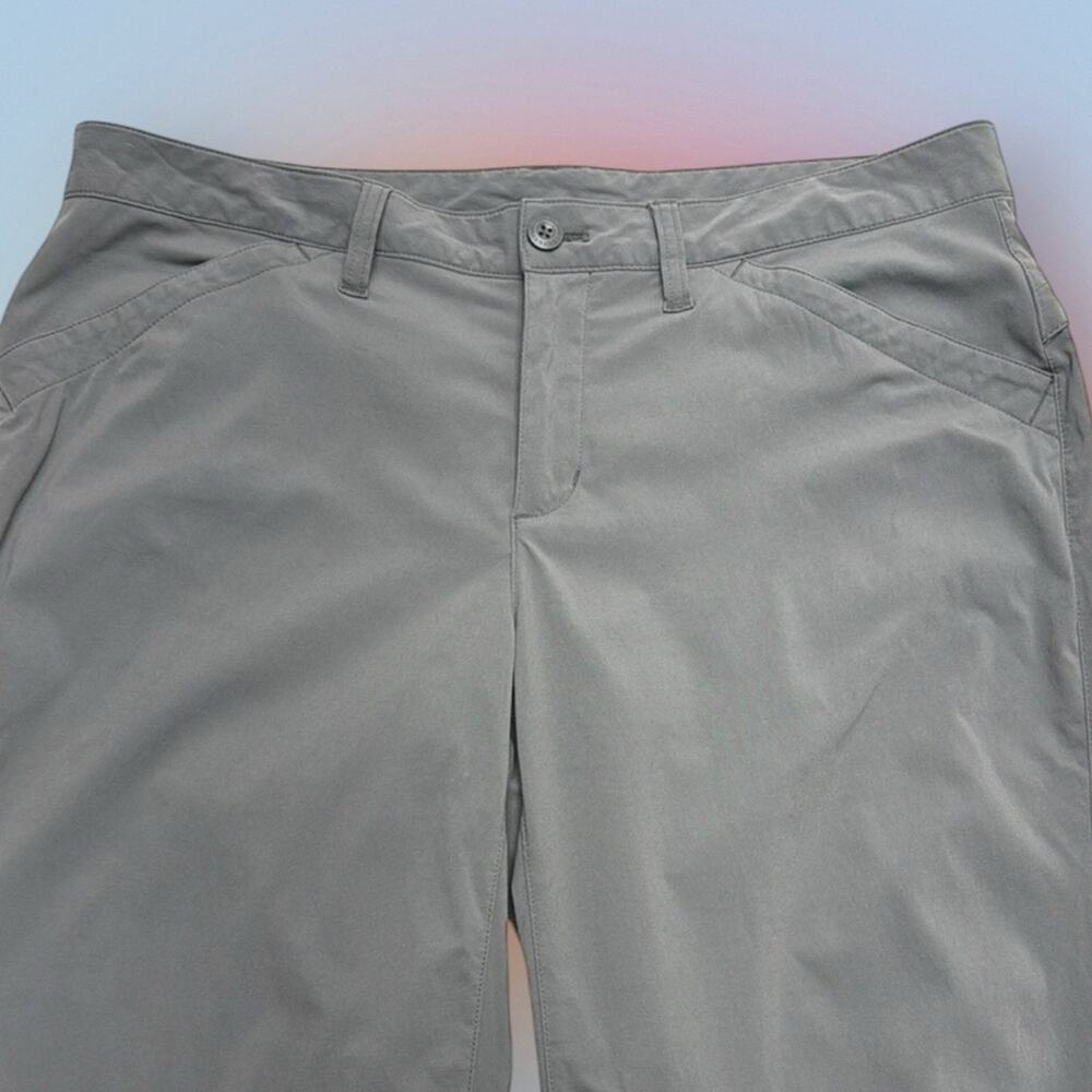 EDDIE BAUER Women’s 12 Gray Convertible Nylon Pants